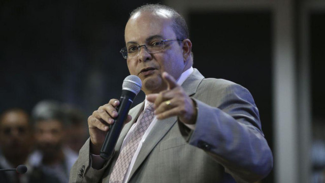 Governador Ibaneis Rocha (MDB), assinou o Decreto de Aprovação do Projeto Urbanístico de Regularização do Setor Primavera, em Taguatinga (DF)