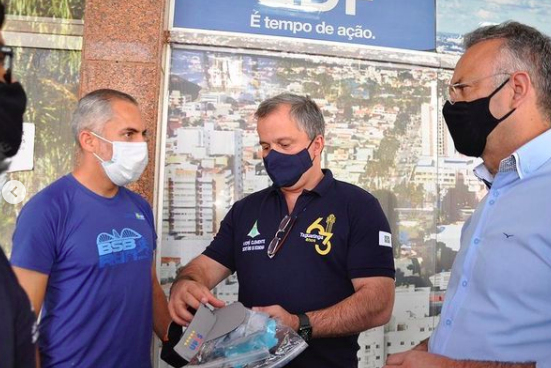 Reunião com o Secretário de Economia e comerciantes do Centro de Taguatinga.