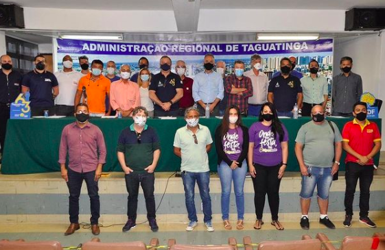 Reunião com o Secretário de Economia e comerciantes do Centro de Taguatinga.