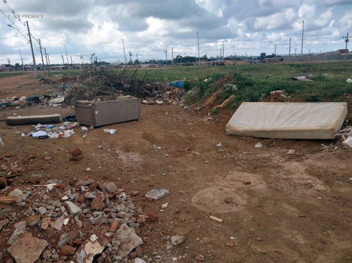 Terrenos abandonados no DF podem receber multas de 3% do valor venal